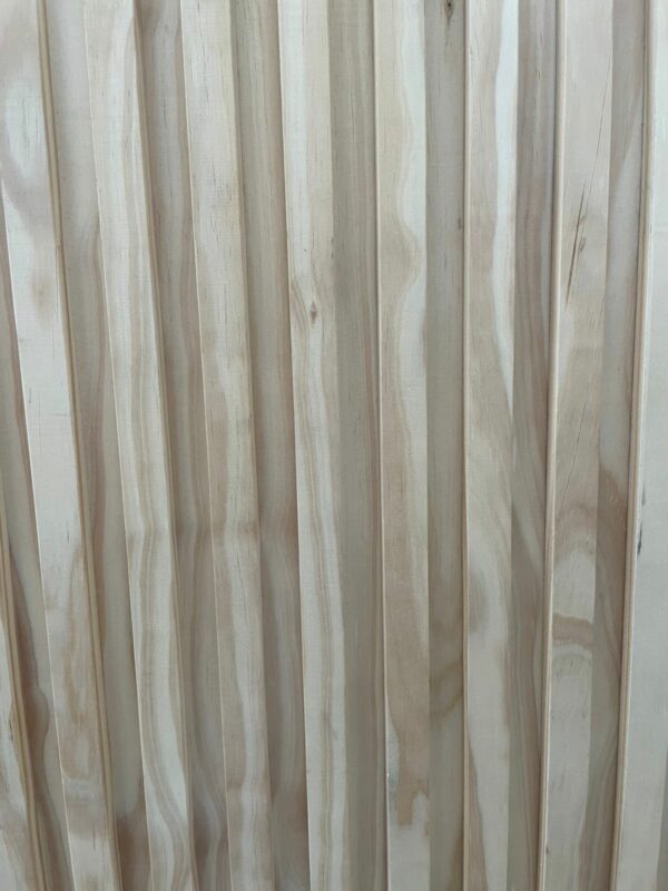 REV. ROMANO DE EUCALIPTO 20MMX75MMX3.05MX5 TABLAS(1.14M2)
